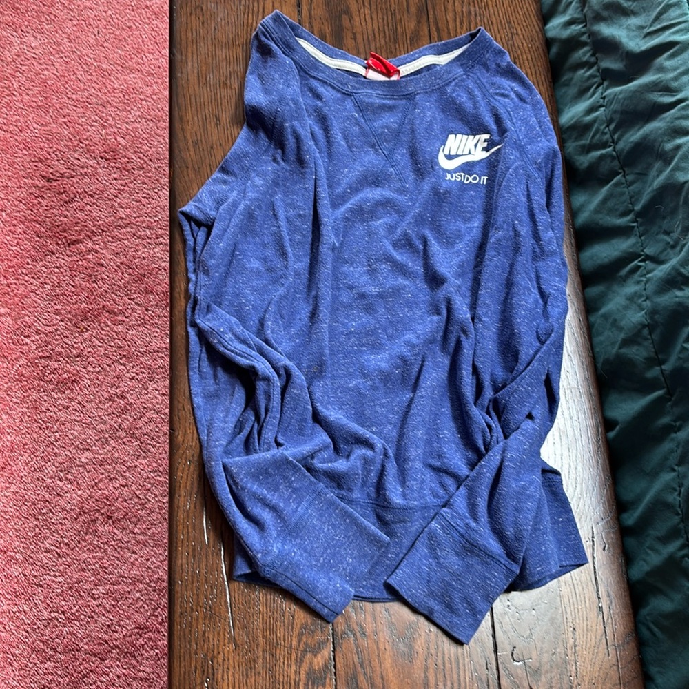 Nike long sleeve thin sweatshirt blue heather medium